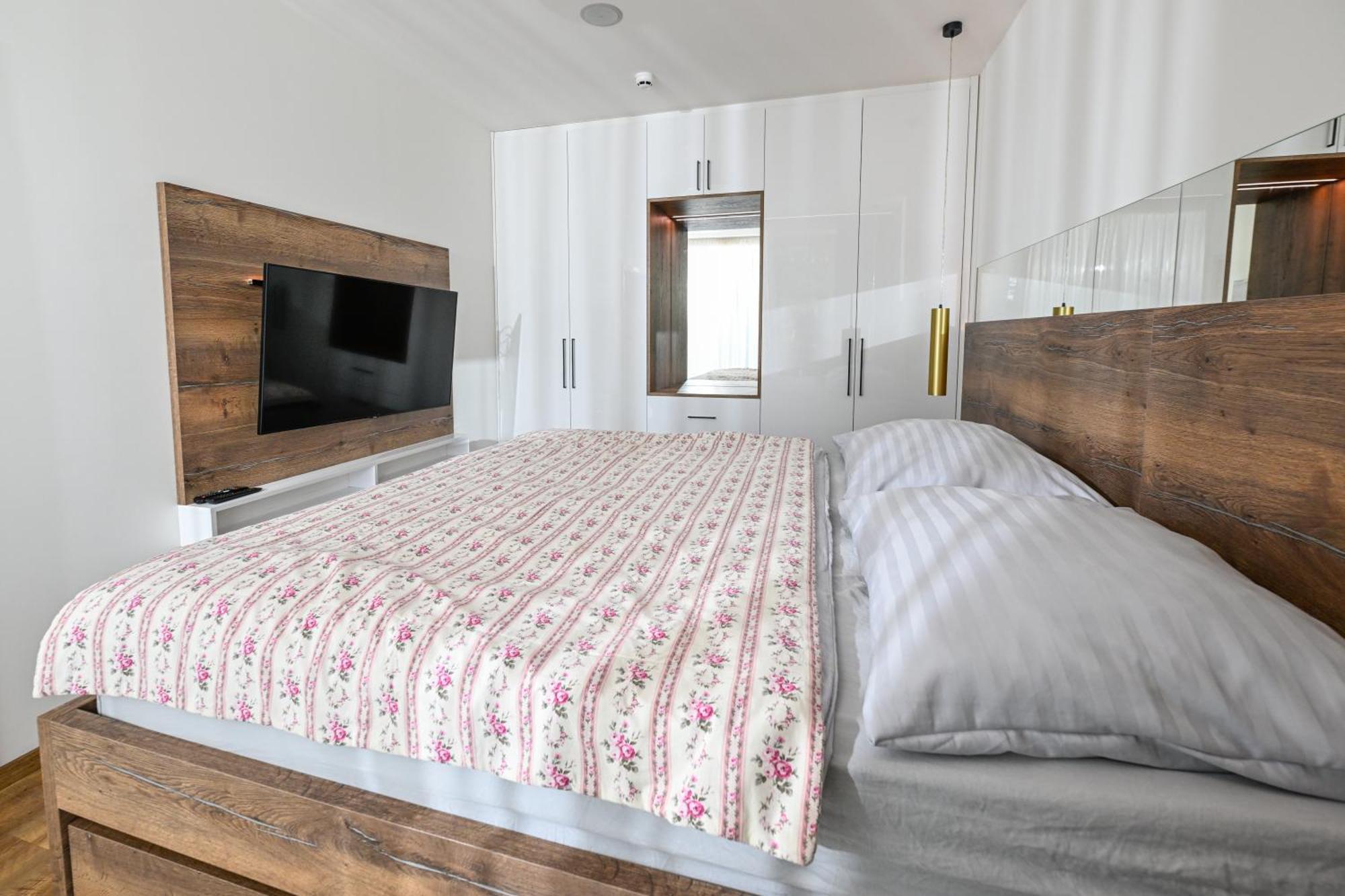 Hotel Ovruc - Rodinny Apartman 111 Štrbské Pleso Exteriér fotografie